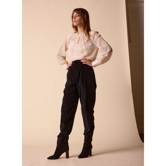 Iconic St. Roche Sherry Top in Champagne, Luxe Romantic Bohemian French girl - Picture 5 of 16